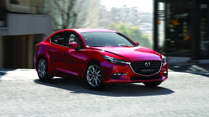 Vượt mốc 50.000 xe, Mazda3 tặng gói ưu đãi 70 triệu đồng cho khách hàng mua xe tháng 7