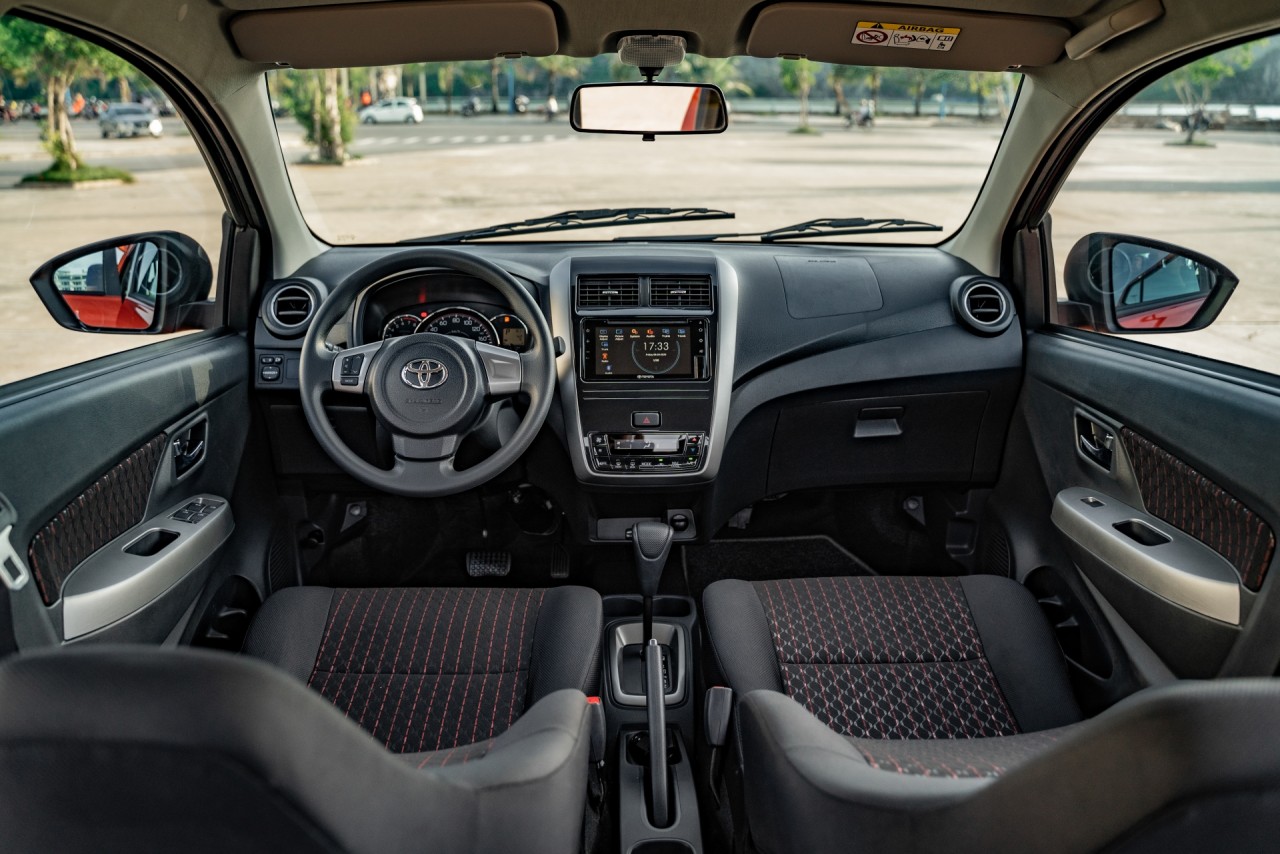 toyota wigo 2020 them trang bi gia tu 352 trieu dong