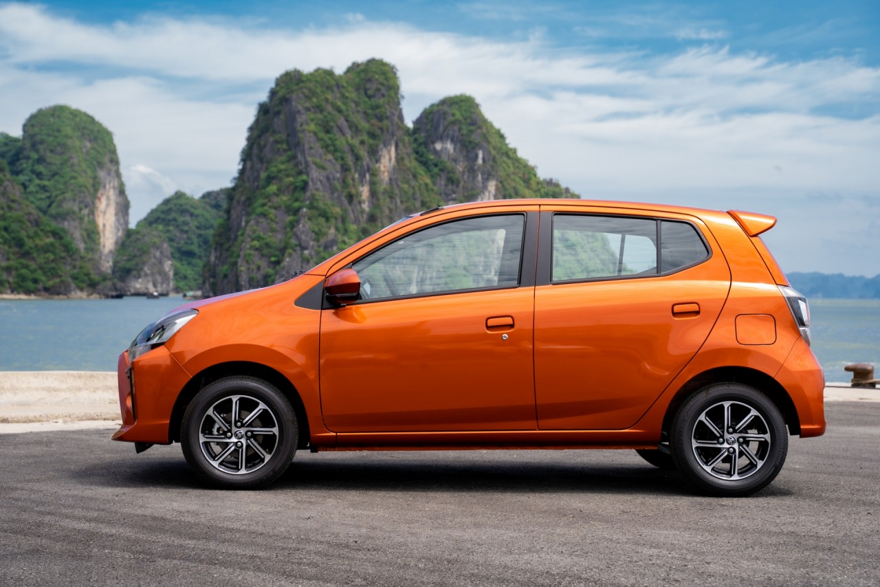 toyota wigo 2020 them trang bi gia tu 352 trieu dong