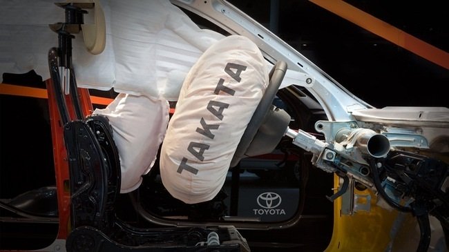 VAMA kêu gọi chủ xe kiểm tra túi khí Takata, khoảng 51.000 xe chưa được xử lý 5803-toyota-takata-1464939853526-crop1464939865115p