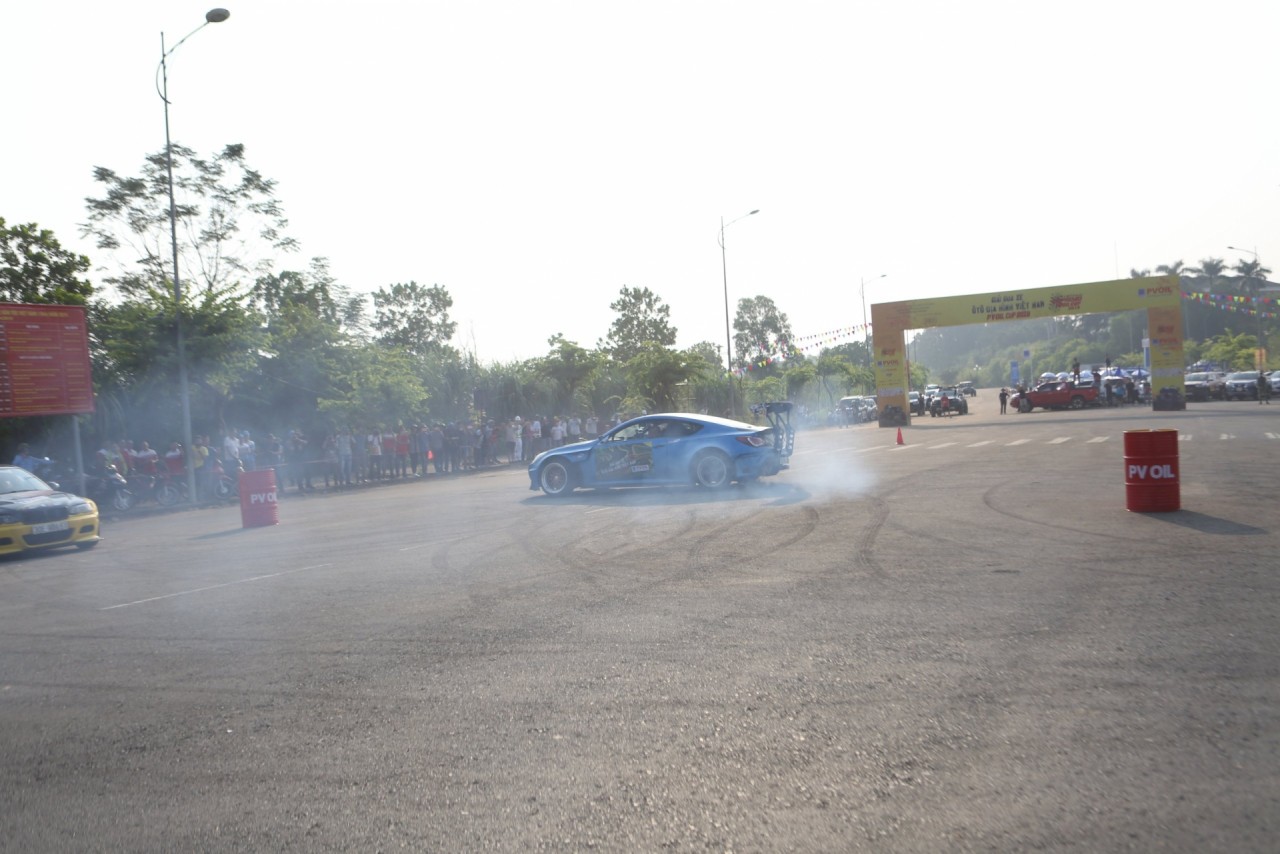 man nhan voi man drift show mo man giai dau pvoil voc 2019