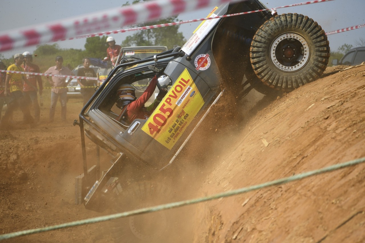 pvoil voc 2019 cam bay ho sau va tinh than dong doi o duong thi so 06