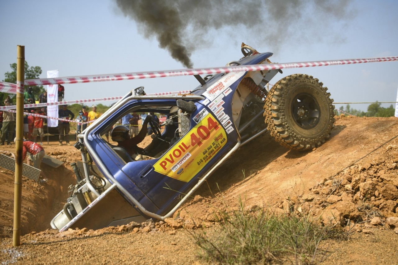 pvoil voc 2019 cam bay ho sau va tinh than dong doi o duong thi so 06