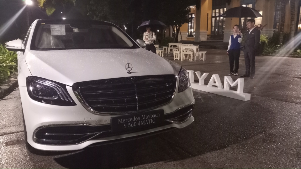 mercedes benz viet nam to chuc chuong trinh trai nghiem s class mercedes maybach