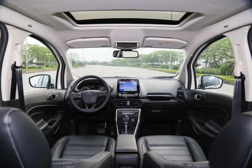 ford ecosport chat hon voi phien ban 2018