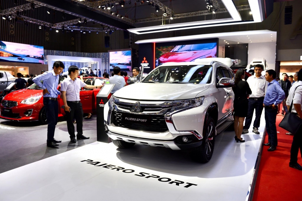 mitsubishi dem cac mau xe khat vong den vietnam motor show 2018