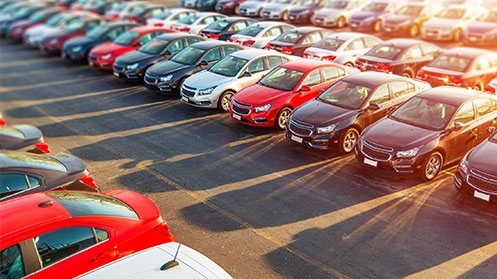 Lượng ô tô nhập khẩu vụt tăng hơn 1.000 xe sau một tuần trầm lắng
