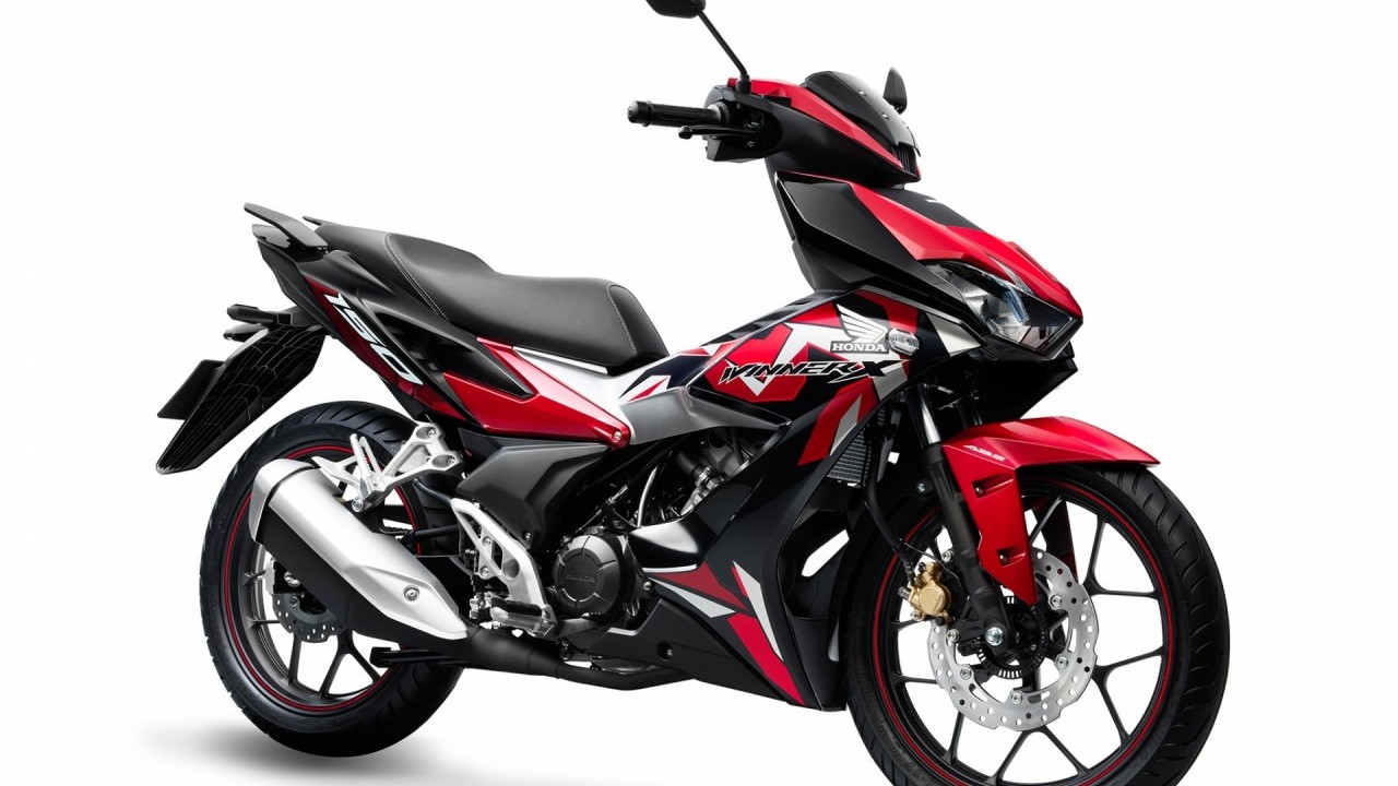 Honda Winner X giảm giá đến 15 triệu đồng