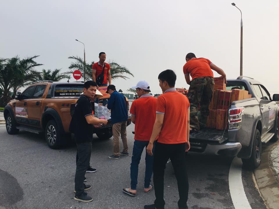 Quỹ OF Vì Cộng Đồng trao quà cho bà con xã Trường Sơn, tỉnh Quảng Bình