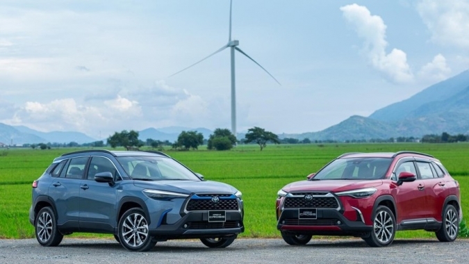 Toyota Corolla Cross bán hơn 10.000 xe trong 10 tháng