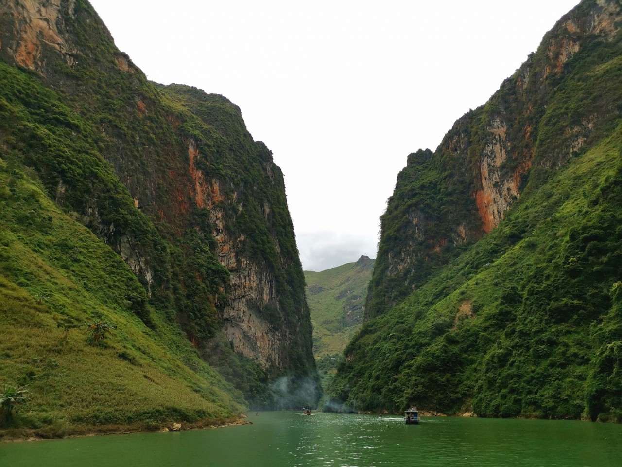 Hà Giang đẹp nhưng nguy hiểm với người ít đi đường núi