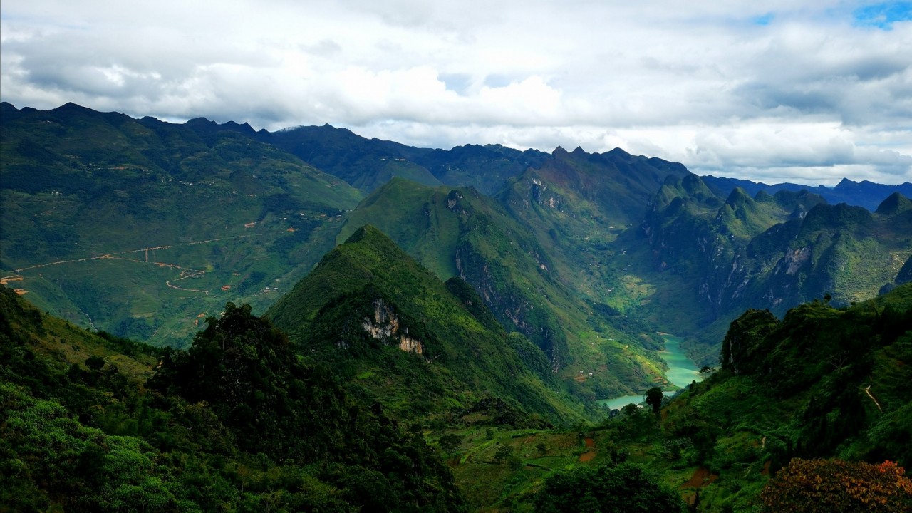 Hà Giang đẹp nhưng nguy hiểm với người ít đi đường núi