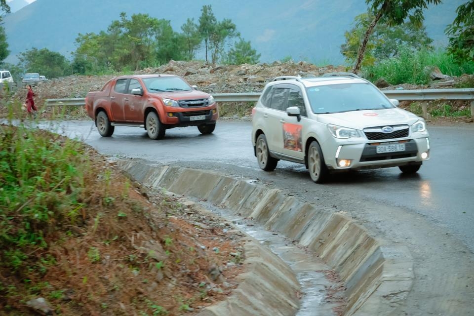 Chia sẻ kinh nghiệm chuẩn bị cho hành trình Sưởi ấm bản cao 2018 thanh vien otofun chia se kinh nghiem tham gia hanh trinh suoi am ban cao 2018