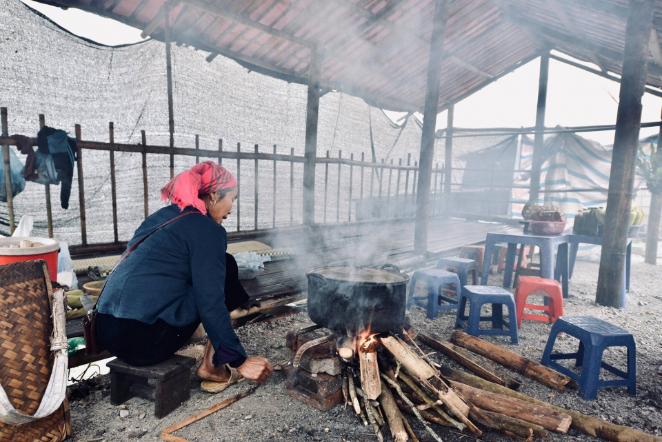 hanh trinh xe toang suong mu den voi nam chua cua doan suoi am ban cao 2018