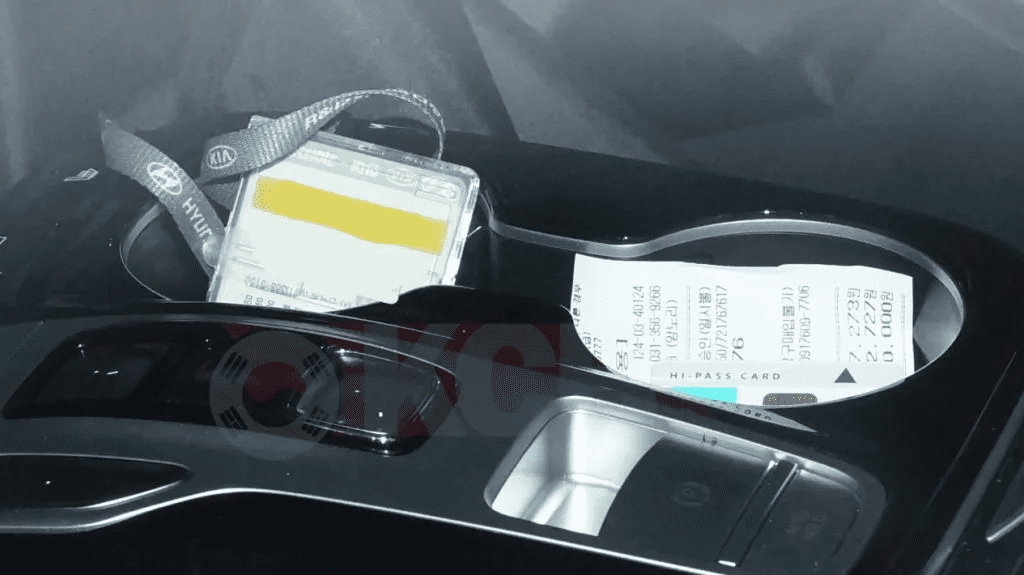 Hé lộ hình ảnh đầu tiên về nội thất Hyundai Tucson 2021 he lo hinh anh dau tien ve noi that hyundai tucson 2021