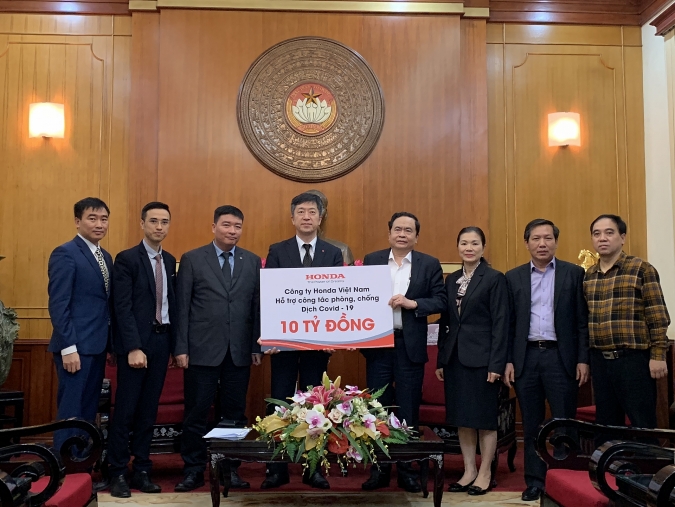 Honda Việt Nam tặng 10 tỷ đồng hỗ trợ Chính phủ Việt Nam ngăn chặn Covid-19