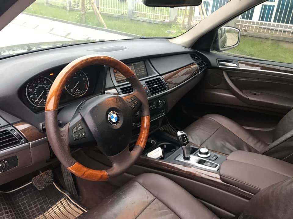 bmw x5 cu mua gan 3 ty ban lai hon 300 trieu dong