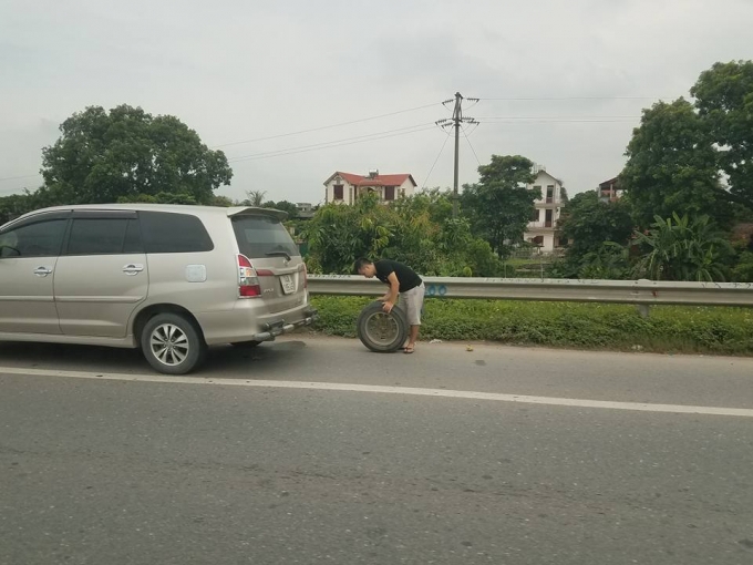 cao toc ha noi bac giang hang loat o to xe may dinh bay dinh tac