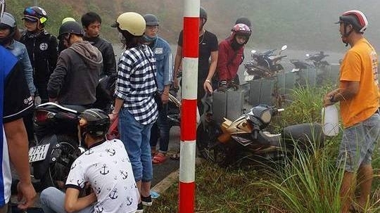 Đà Nẵng: Xe máy tông vào taluy, nam sinh viên tử vong trên núi Sơn Trà