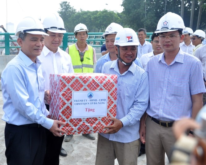 Đà Nẵng: Cận cảnh hầm chui phục vụ APEC trước ngày thông xe da nang can canh ham chui phuc vu apec truoc ngay thong xe