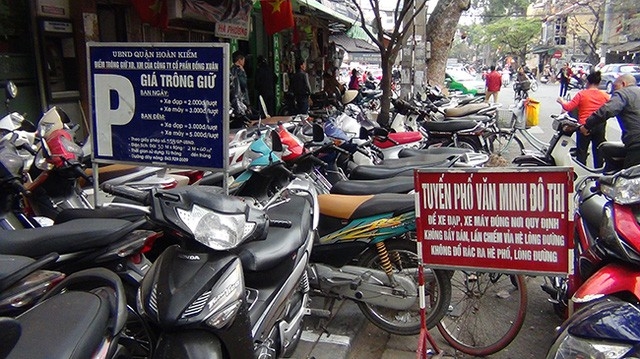 ha noi de xuat tang phi thue via he gap ba lan tang gia trong giu xe