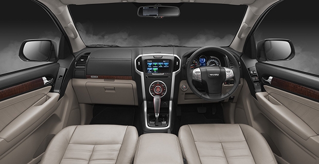 isuzu mu x 2017 ra mat tai thi truong thai lan