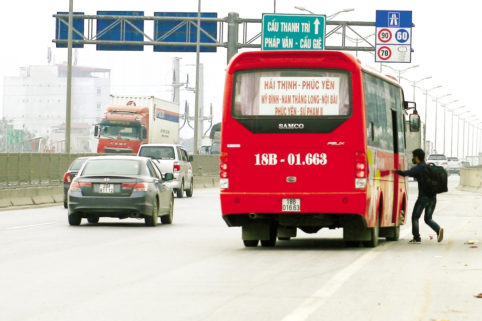 xe dung do don tra khach trai phep tren cao toc se bi tu choi phuc vu