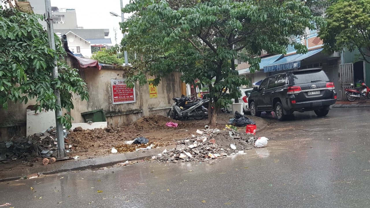 ha dong tran lan tinh trang chiem dung via he long duong tai phuong ha cau