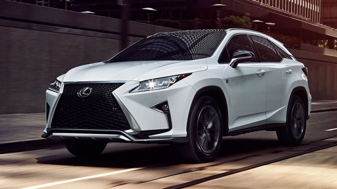 Lexus RX phiên bản 7 chỗ sẽ trình làng vào tháng 10 tới