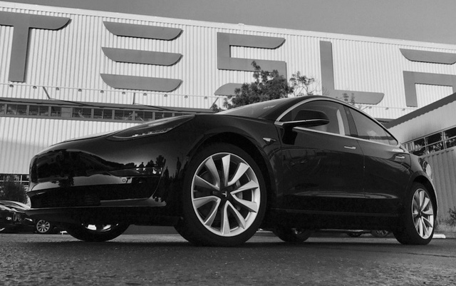 Mất ưu đãi thuế, Tesla lâm vào tình trạng "ế" nơi đất khách mat uu dai thue tesla lam vao tinh trang e noi dat khach