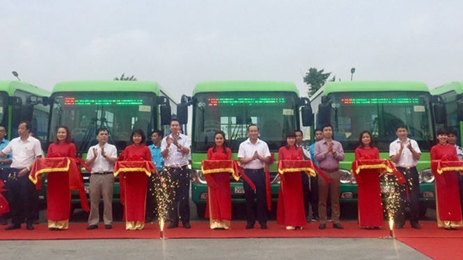 Hà Nội thay toàn bộ xe mới trên tuyến buýt Bách Khoa - Chèm
