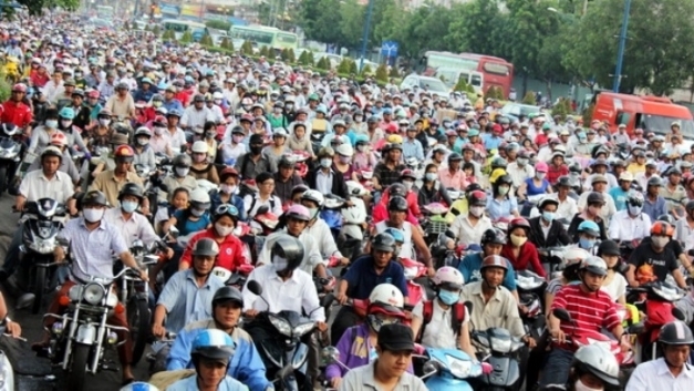 TP Hồ Chí Minh: Bao giờ cấm xe máy?