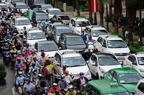 Cục Môi trường chính thức lên tiếng về quy định khí thải với ô tô tại Hà Nội và TP HCM