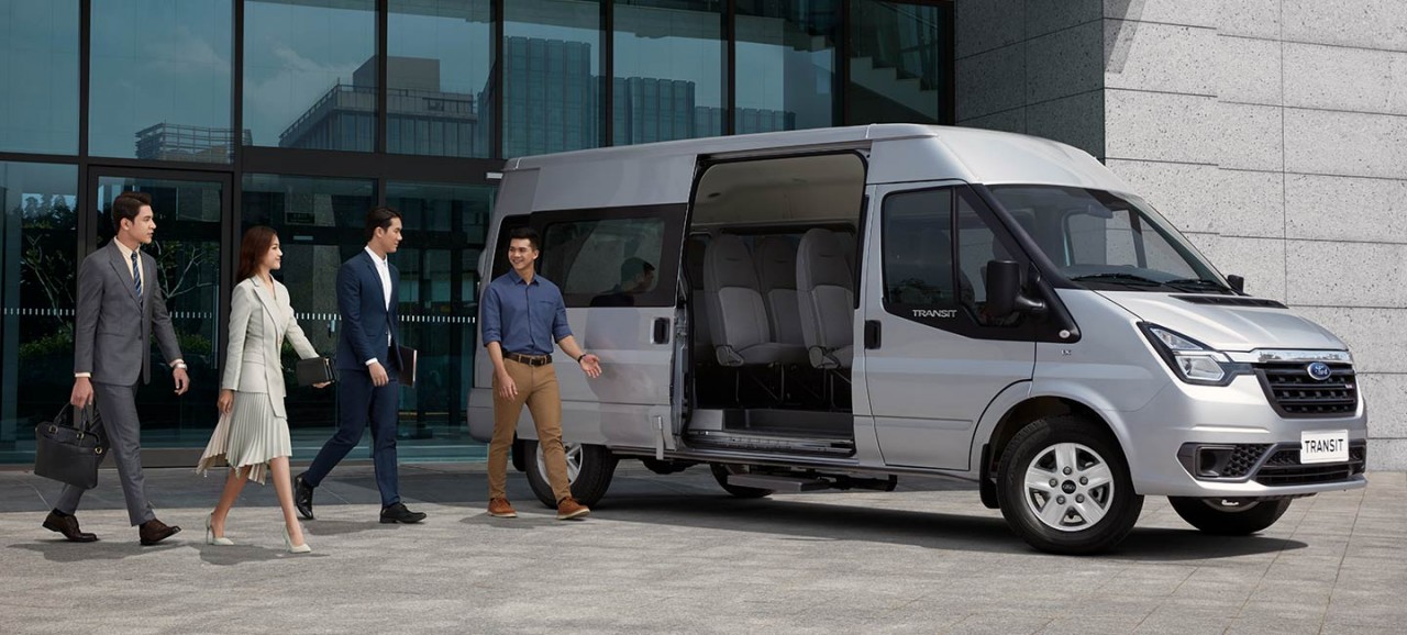 Tổng hợp các đời xe Ford Transit tại Việt Nam