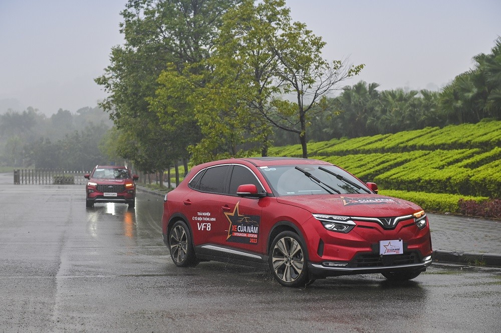 VinFast mang 6 mẫu ô tô và 4 mẫu xe máy tới chương trình lái thử xe ở PVOIL VGC 2025