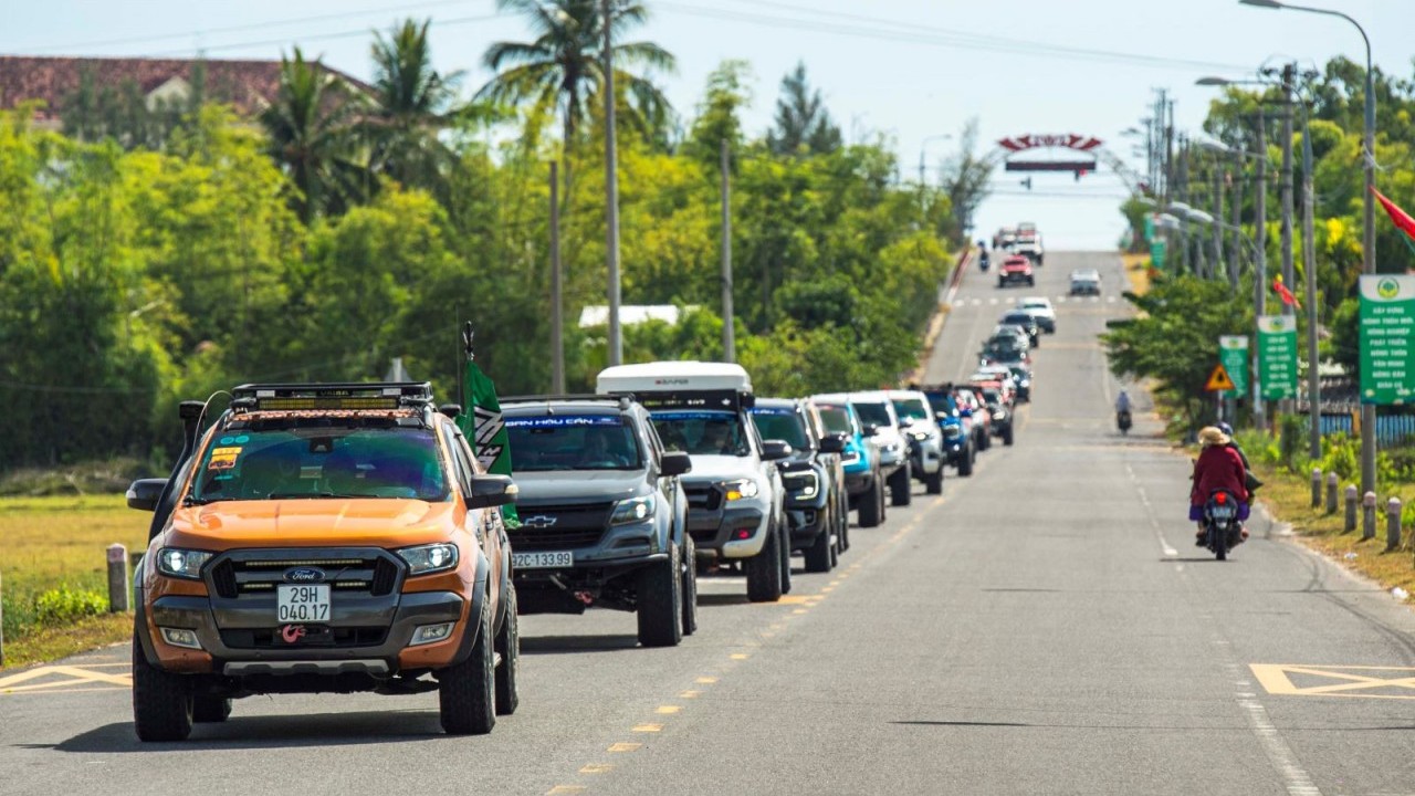 Hà Nội cho phép xe bán tải hoạt động 24/24h từ 30/4