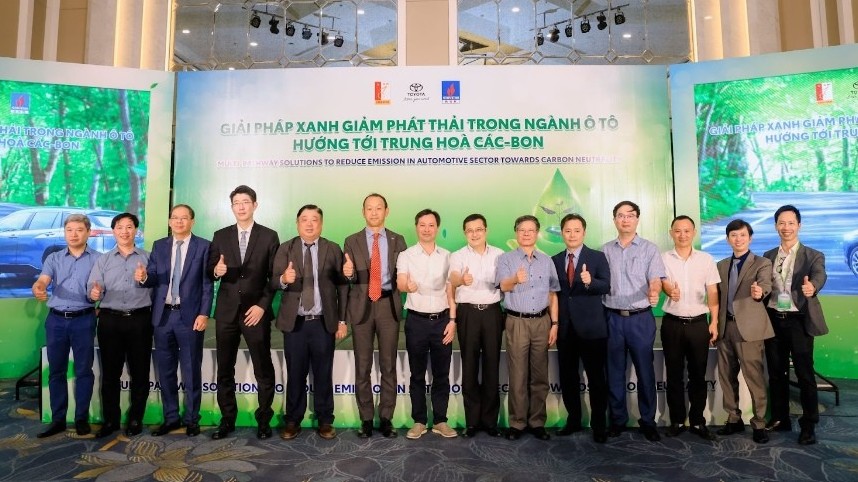 Toyota Việt Nam công bố kết quả nghiên cứu hiệu quả ứng dụng nhiên liệu sinh học trên phương tiện giao thông tại Việt Nam
