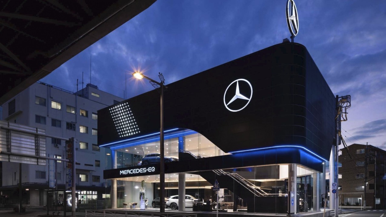 Showroom xe điện Mercedes-EQ đầu tiên trên thế giới