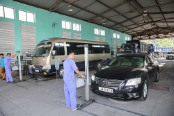 Đề xuất cho phép thay đèn pha không cần lập hồ sơ