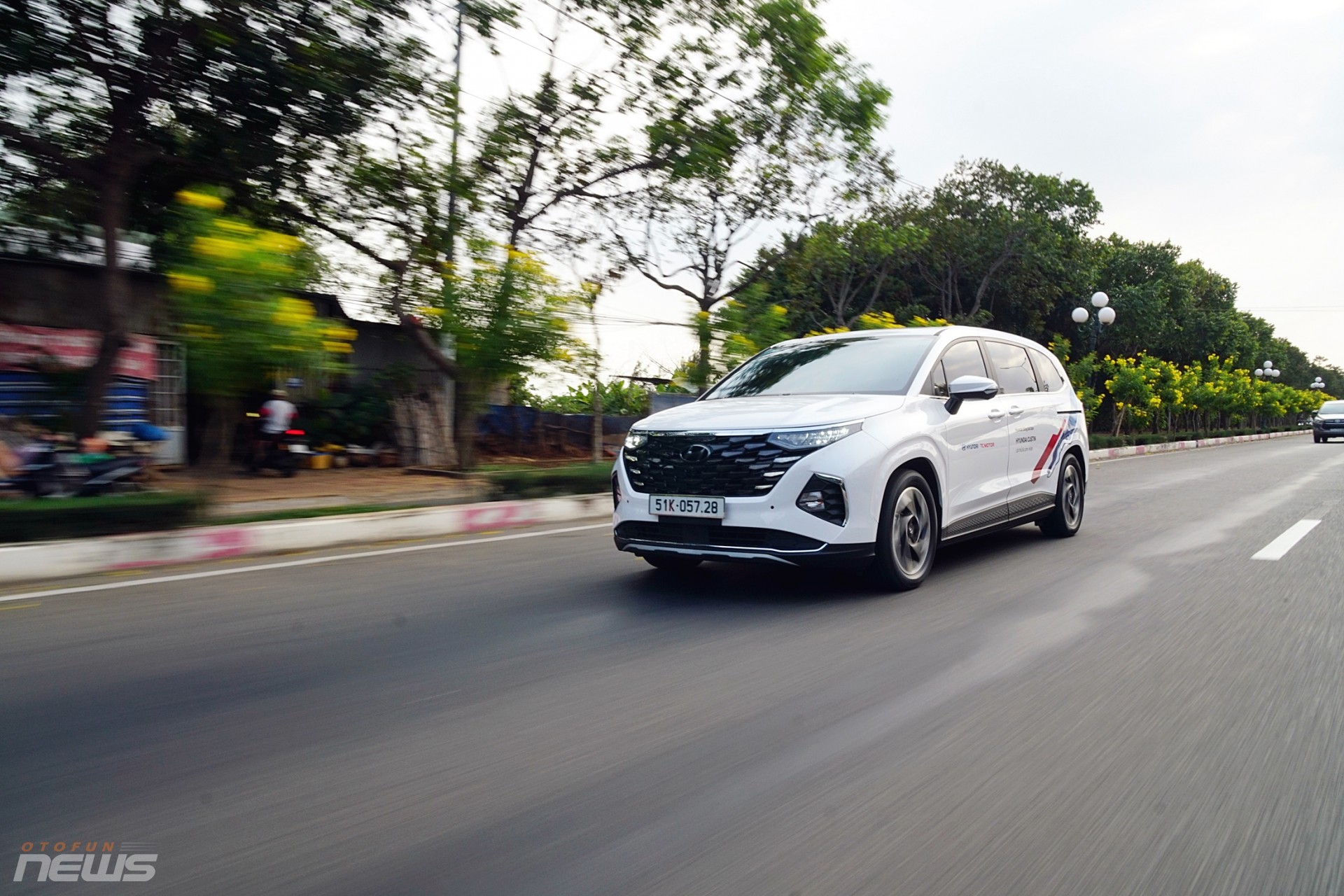 Hyundai Custin - Lựa chọn mới cho gia đình Việt