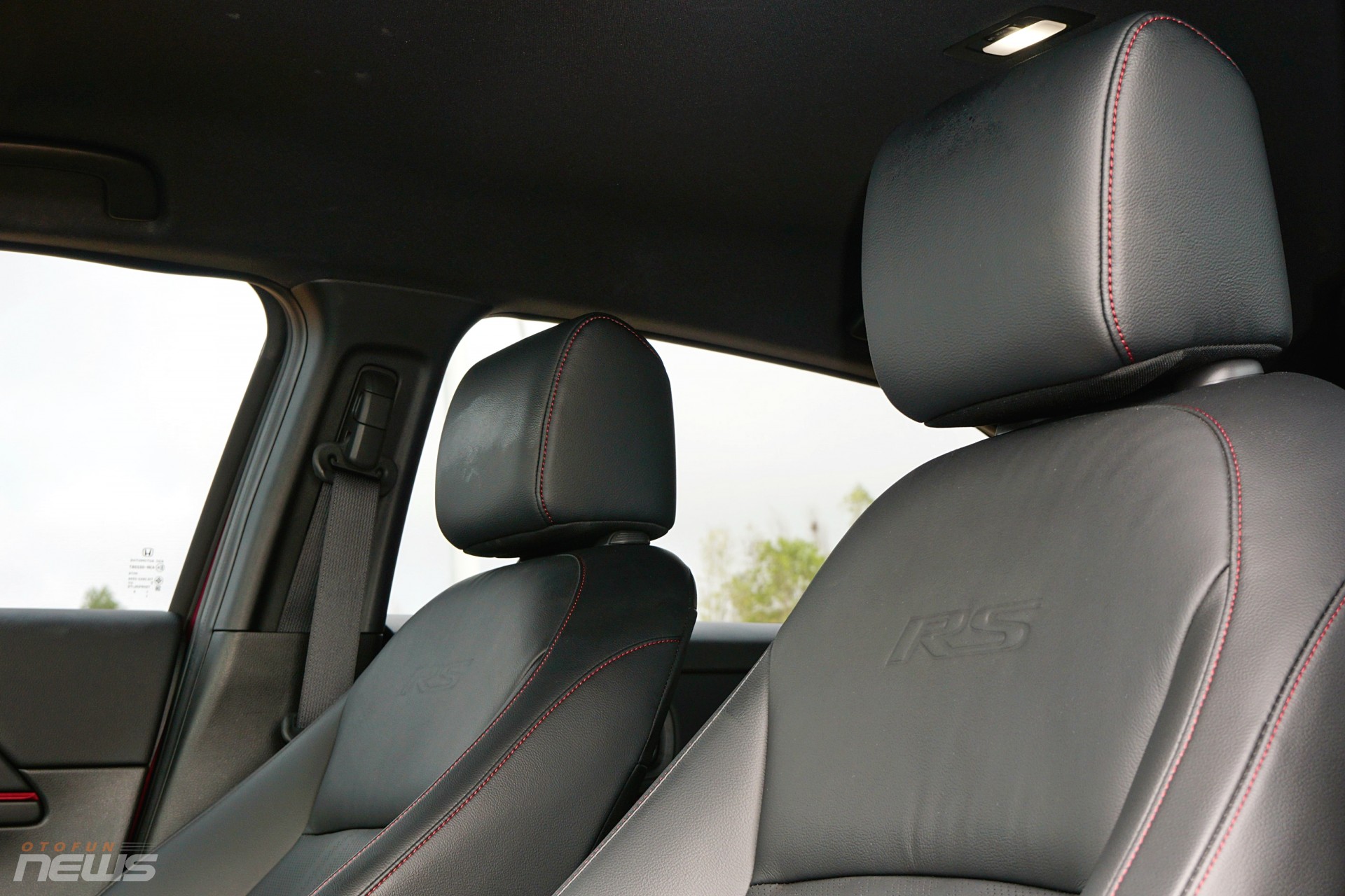 Đánh giá Honda HR-V e:HEV 2025