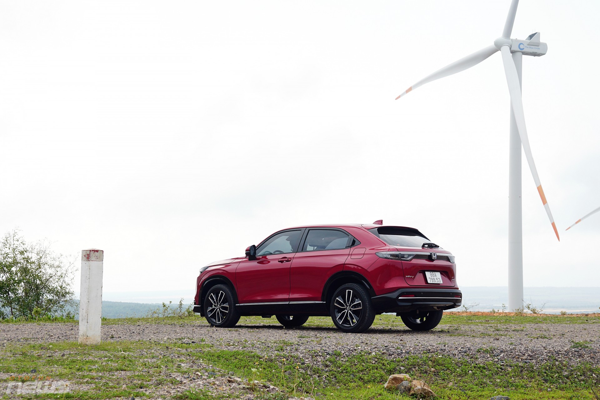 Đánh giá Honda HR-V e:HEV 2025
