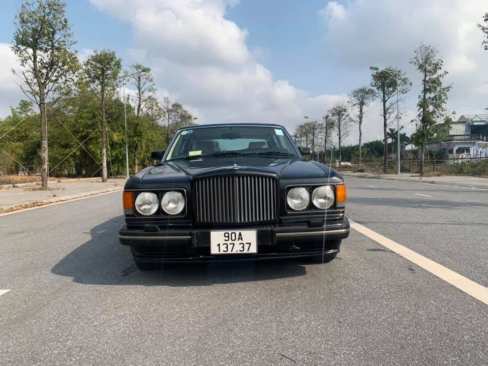 Motoring Misfits RollsRoyce Silver Spur Turbo R by Hooper  All Things  Automotive