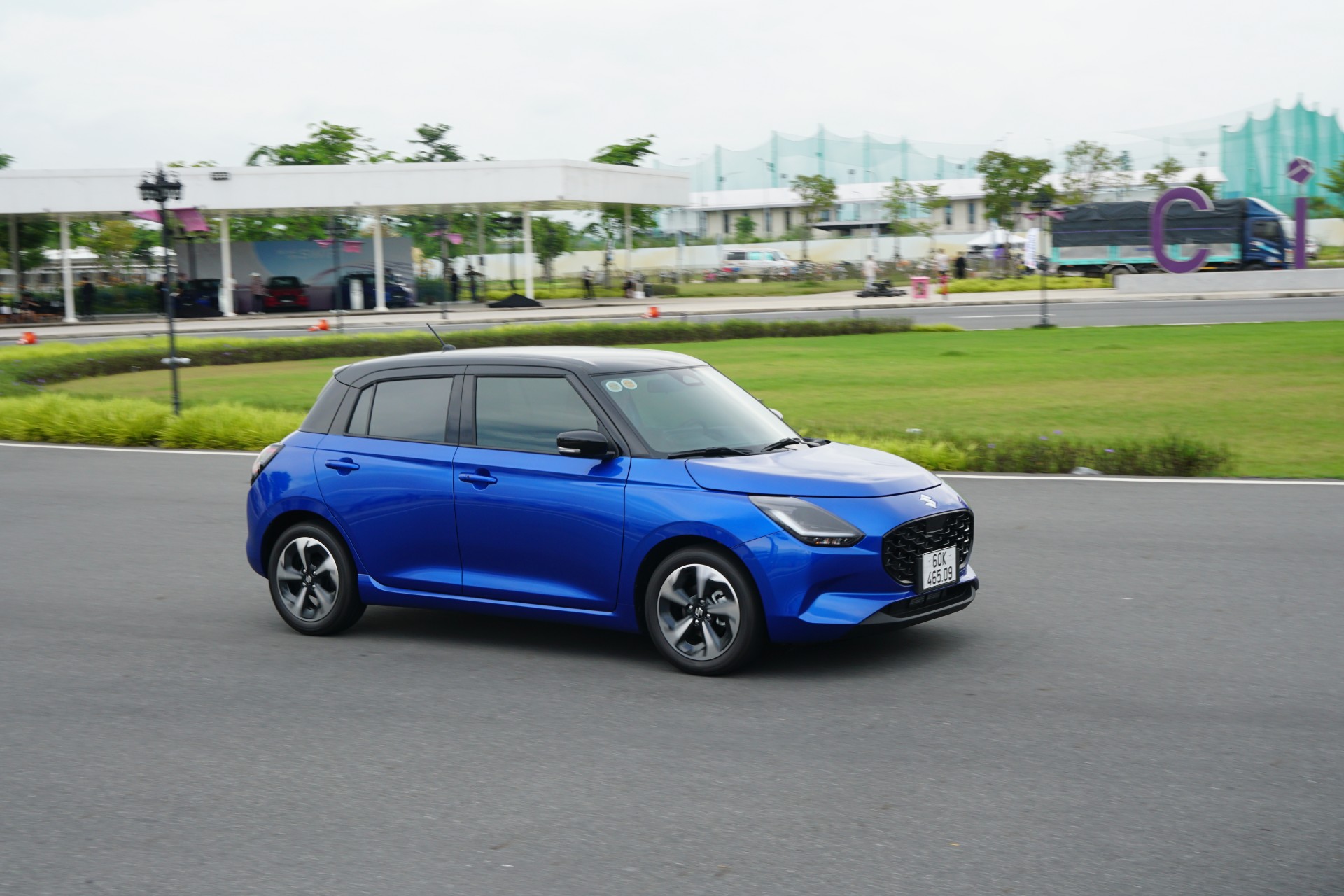 Lái thử Suzuki Swift 2025- bổ sung hybrid và lanh lẹ hơn xưa