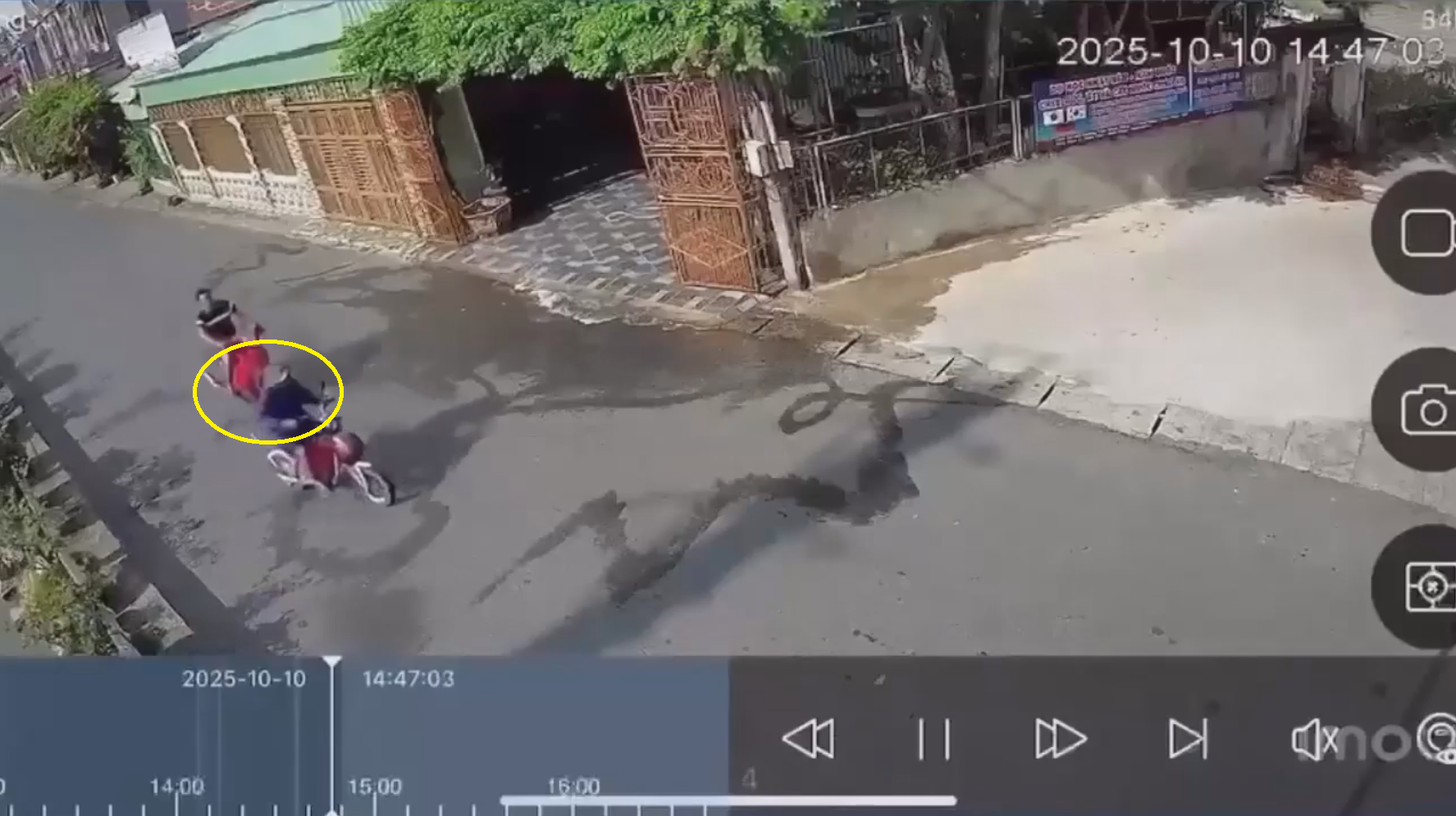 Sang đường không quan sát, người đàn ông đi xe điện tử vong sau va chạm với xe máy