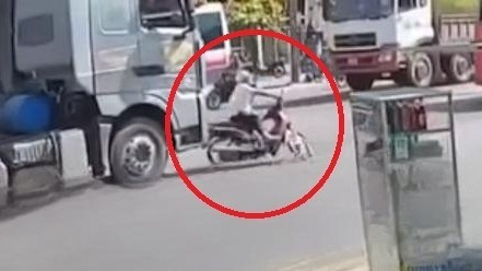 Va chạm với xe đầu kéo khiến một người không qua khỏi tại Tiền Giang