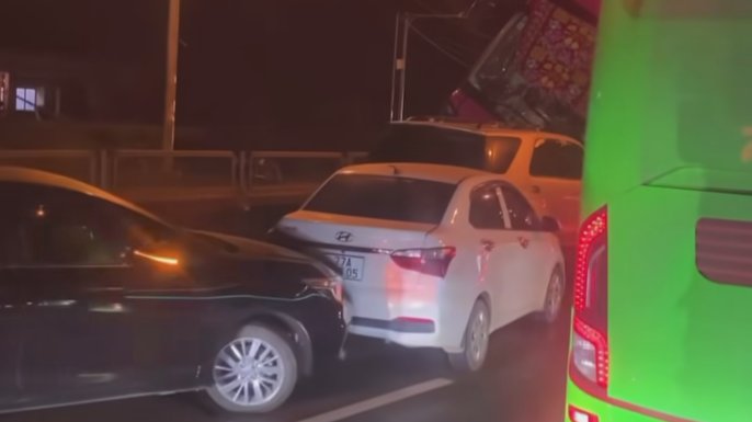 Tai nạn giao thông liên hoàn QL1