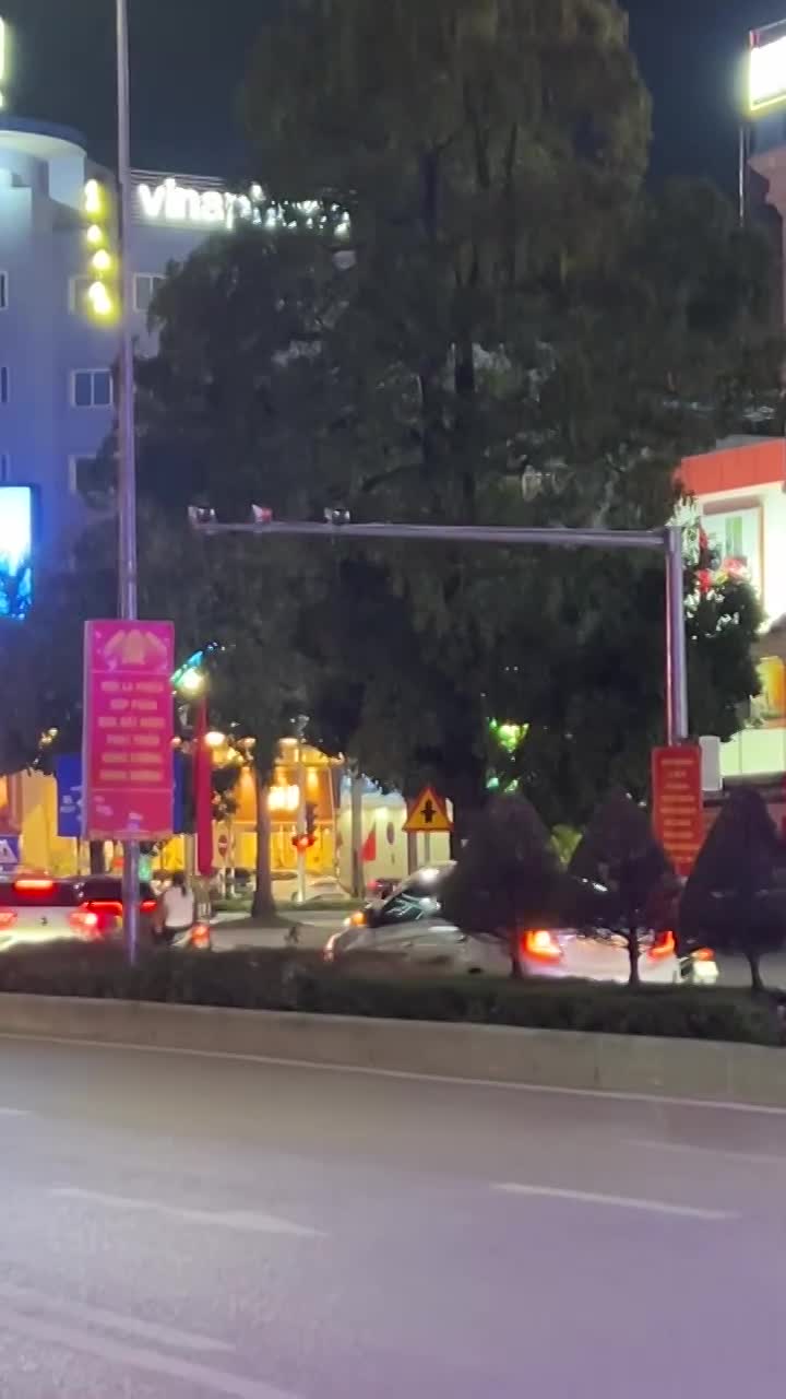 Đèn camera giao thông gây chói vào buổi tối tại Thanh Hóa