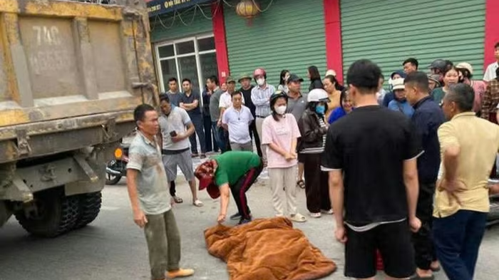 Va chạm giao thông tại Ngã ba Lèn, Nghệ An khiến một học sinh tử vong