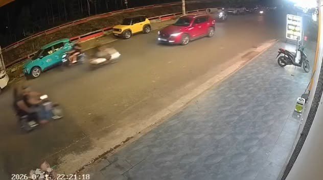 TNGT tại My Điền, Bắc Giang cũ: Xe máy tông trực diện vào ô tô con